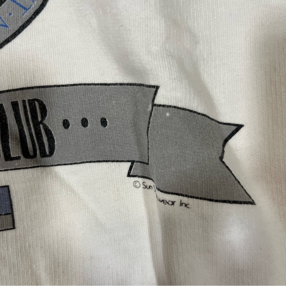 Vintage 90s Sweater Material Crew Neck Tee size L
sailing club - Picture 3 of 6